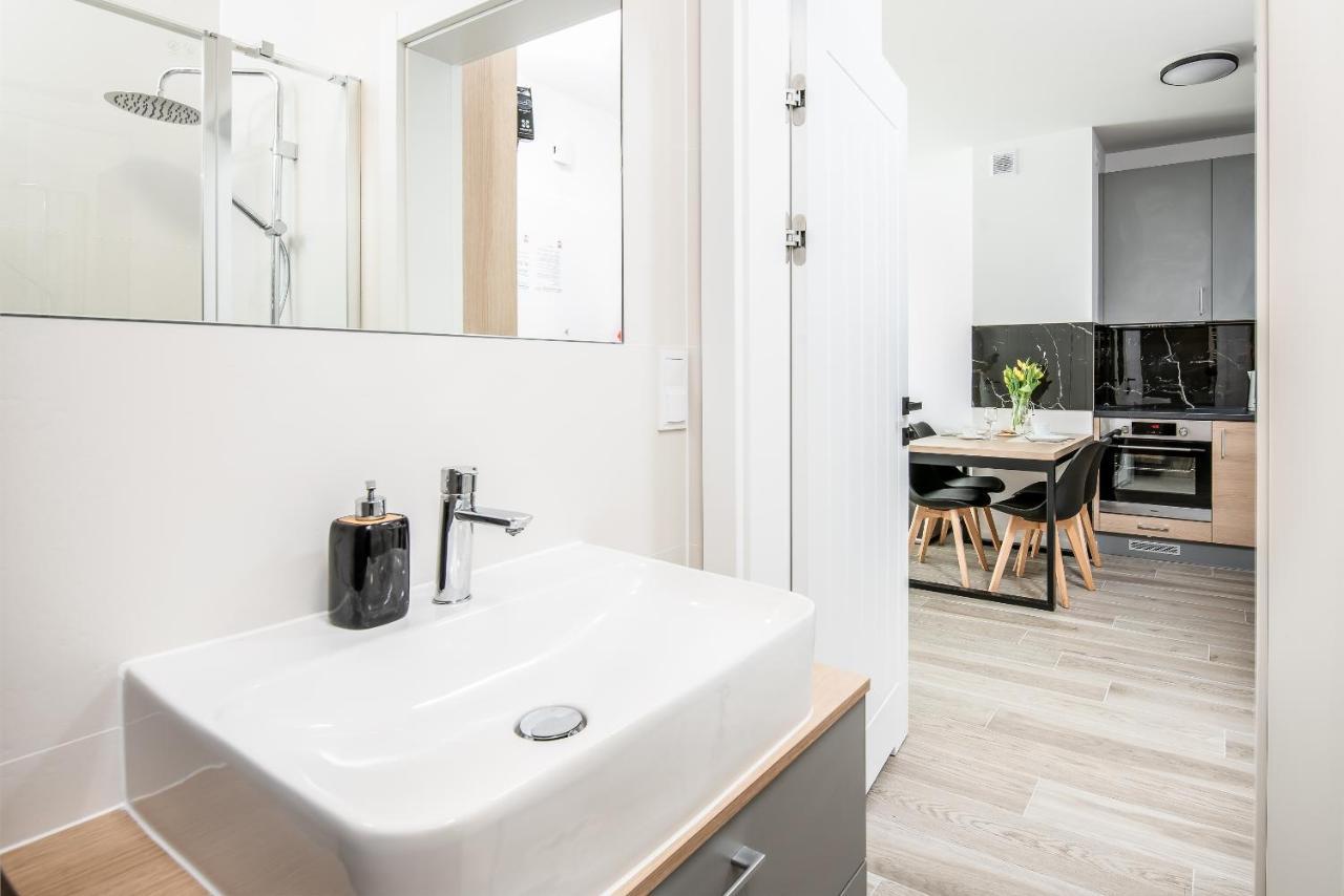 5D Apartamenty Fredry 2/36 Kolobrzeg Exterior photo