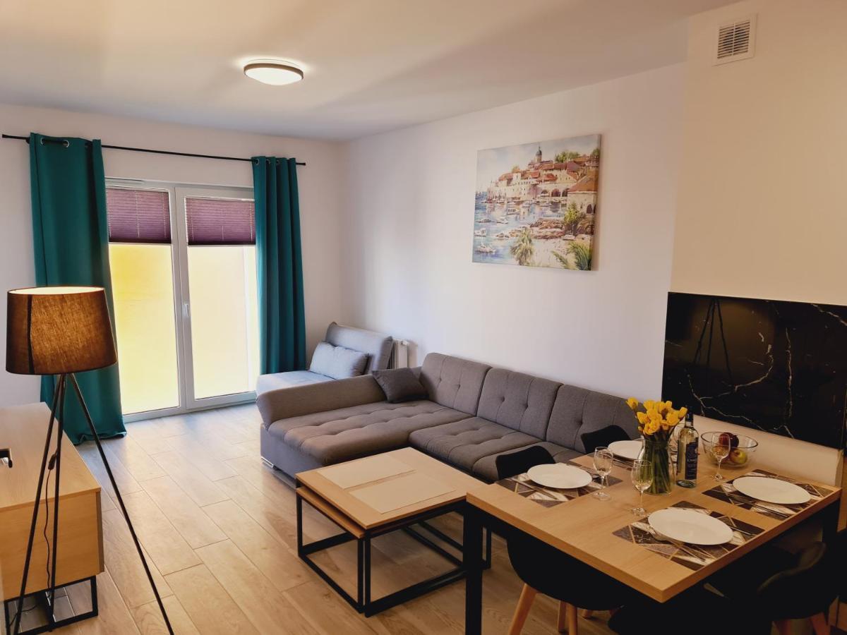 5D Apartamenty Fredry 2/36 Kolobrzeg Exterior photo